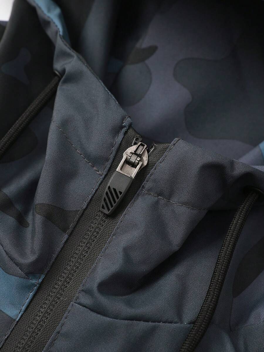 Men's Casual Water-Resistant Windproof Jacket With Letter Print, Versatile Camo Style For Outdoor Activities, Fashion Casual Wear For All Seasons, Fall