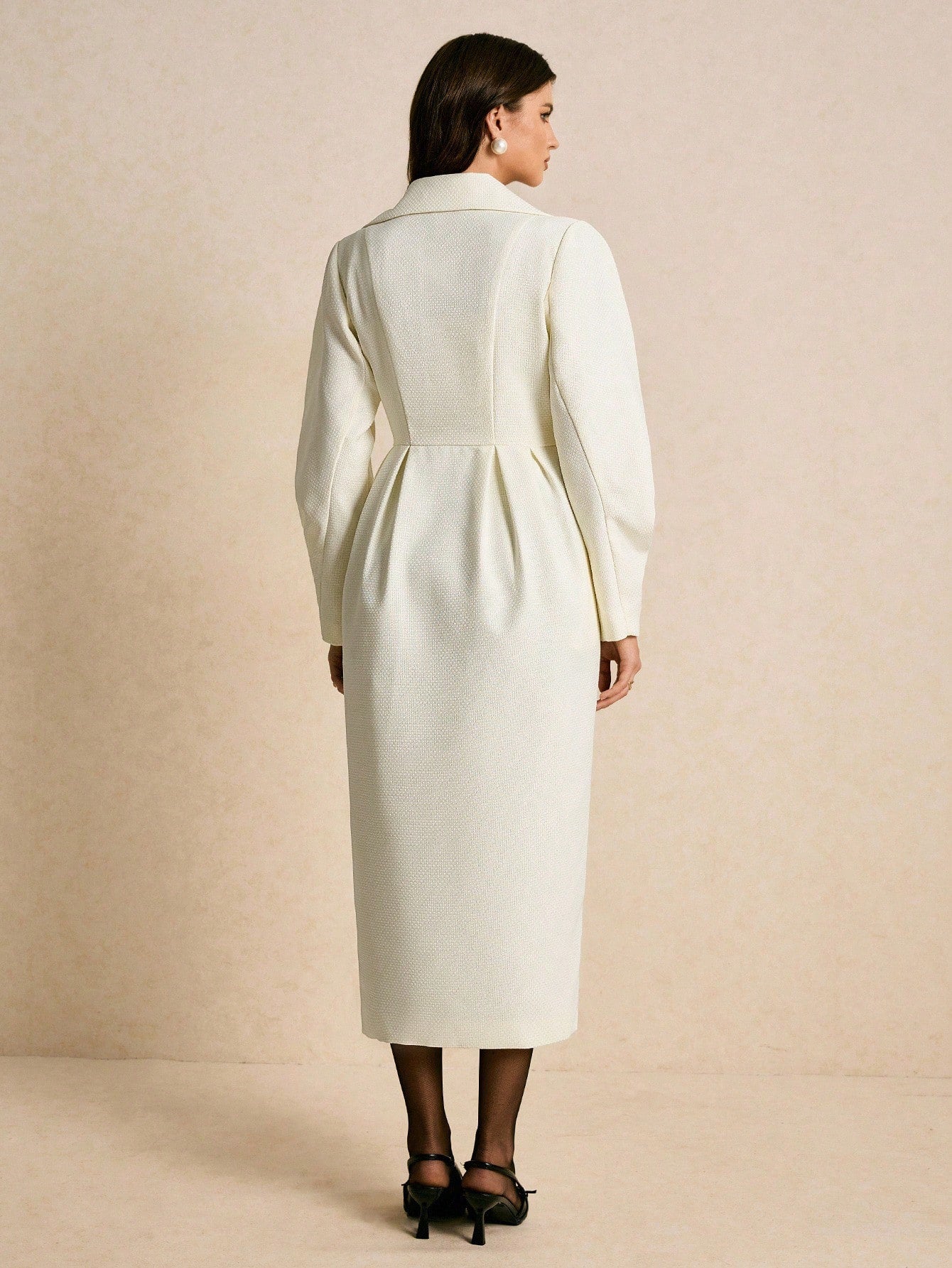 Poéselle Winter White Tailored Trench,Women's Double-Breasted Puff-Sleeve Maxi Coat Dress ,White Trench Coat,Puff Sleeve Coat, Coat Dress Outfit, Longline Winter Coat, Statement Outerwear, Elegant Overcoat, Minimalist Winter StyleWomen's Solid Color Lape