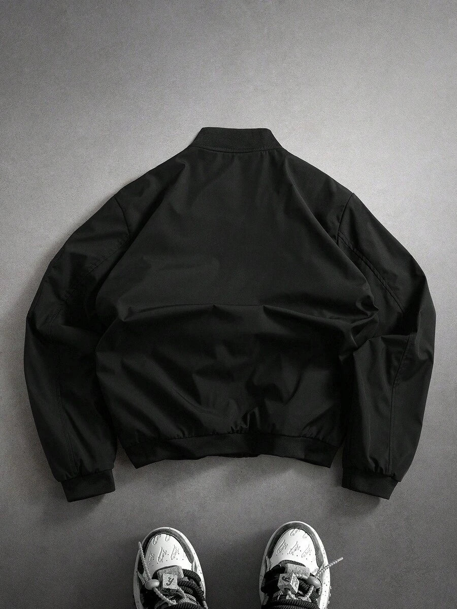 Manfinity EMRG Men's Solid Color Zipper Fashion Versatile Outdoor Windbreaker Jacket Black Bomber