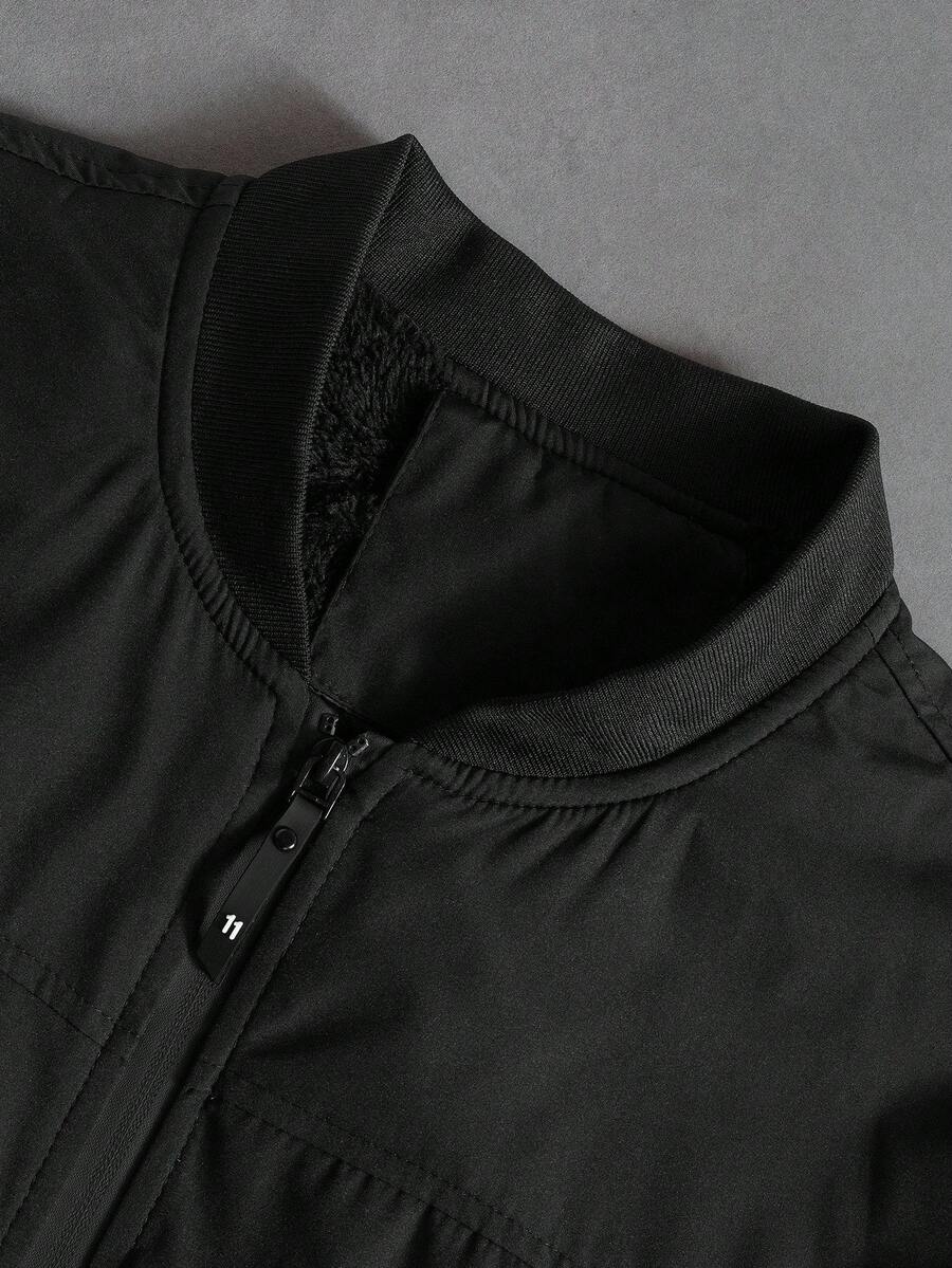 Manfinity EMRG Men's Solid Color Zipper Fashion Versatile Outdoor Windbreaker Jacket Black Bomber
