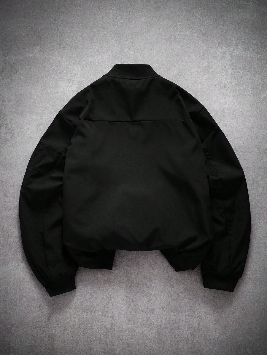 Manfinity EMRG Men's Solid Color Zipper Fashion Versatile Outdoor Windbreaker Jacket Black Bomber