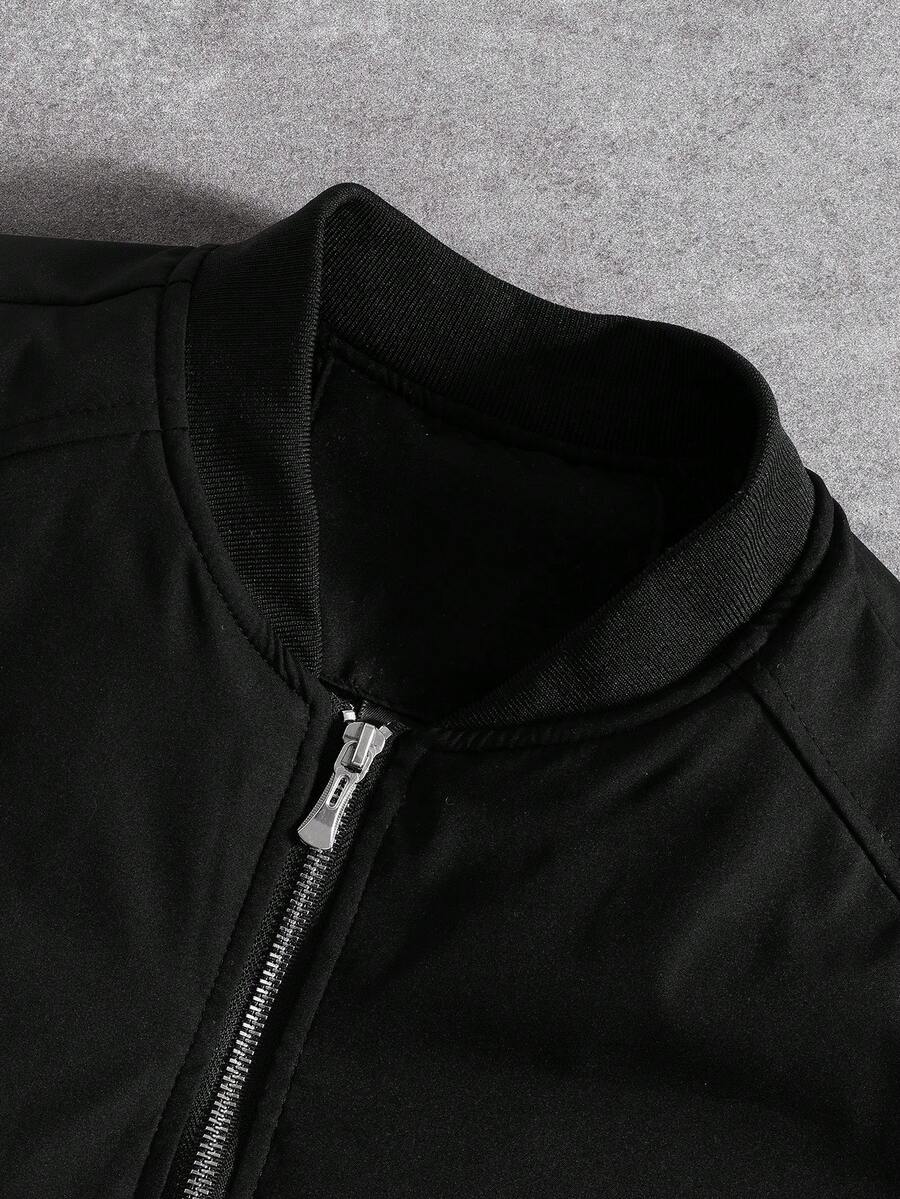 Manfinity EMRG Men's Solid Color Zipper Fashion Versatile Outdoor Windbreaker Jacket Black Bomber