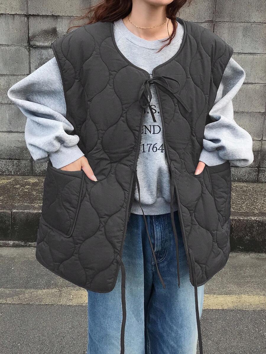 FRIFUL Women's Black Solid Color Lace-Up Tie Lamb Wool Lining Round Neck Pocket Decorative Stitching Quilted Vest Jacket, Autumn/Fall
