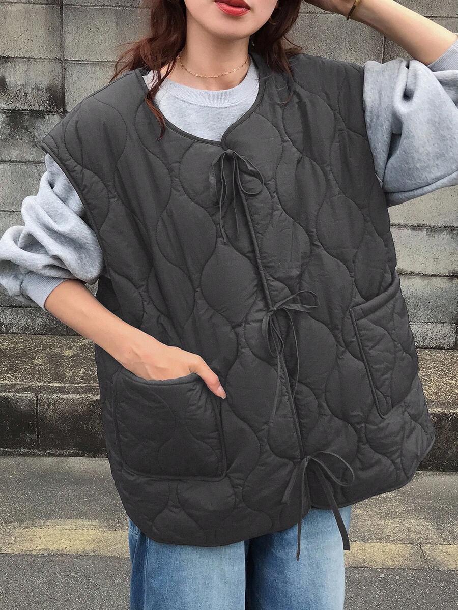 FRIFUL Women's Black Solid Color Lace-Up Tie Lamb Wool Lining Round Neck Pocket Decorative Stitching Quilted Vest Jacket, Autumn/Fall