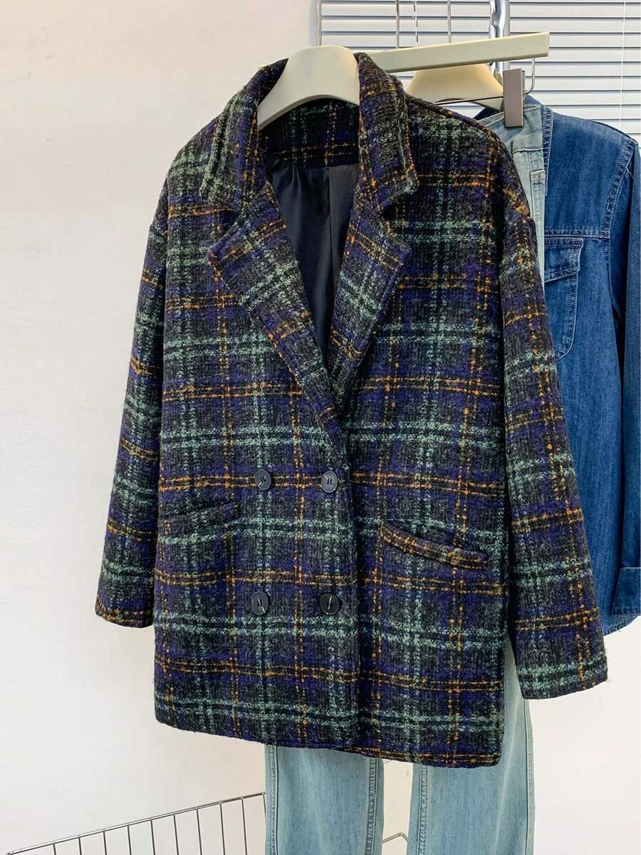 Women's Tweed Plaid Notched Lapel Front Button Relaxed Fit British Style Casual Long Sleeve Coat With Pockets For Fall Winter Spring
