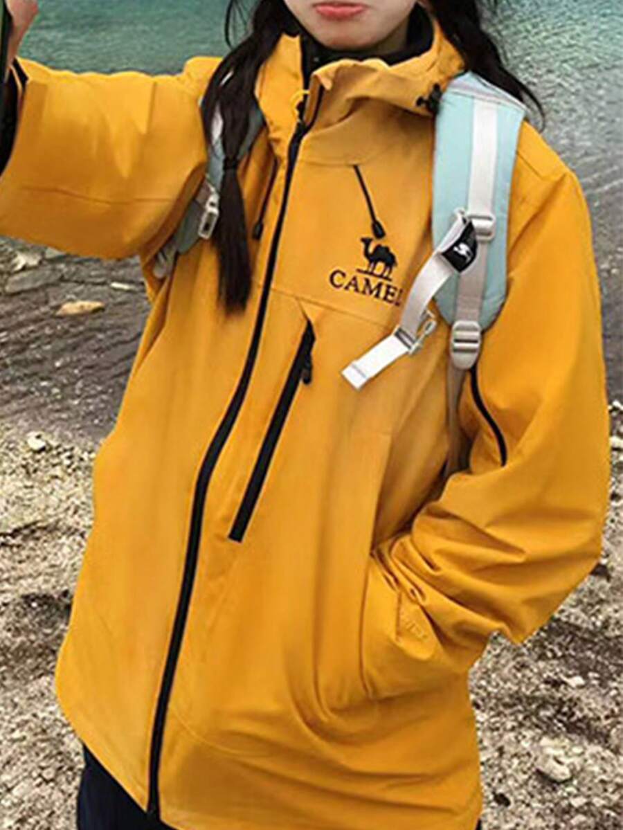 CAMEL CROWN Outdoor Raincoat, Autumn/Winter Unisex Rain God Jacket Triple-Protection Green Outerwear For Mountaineering