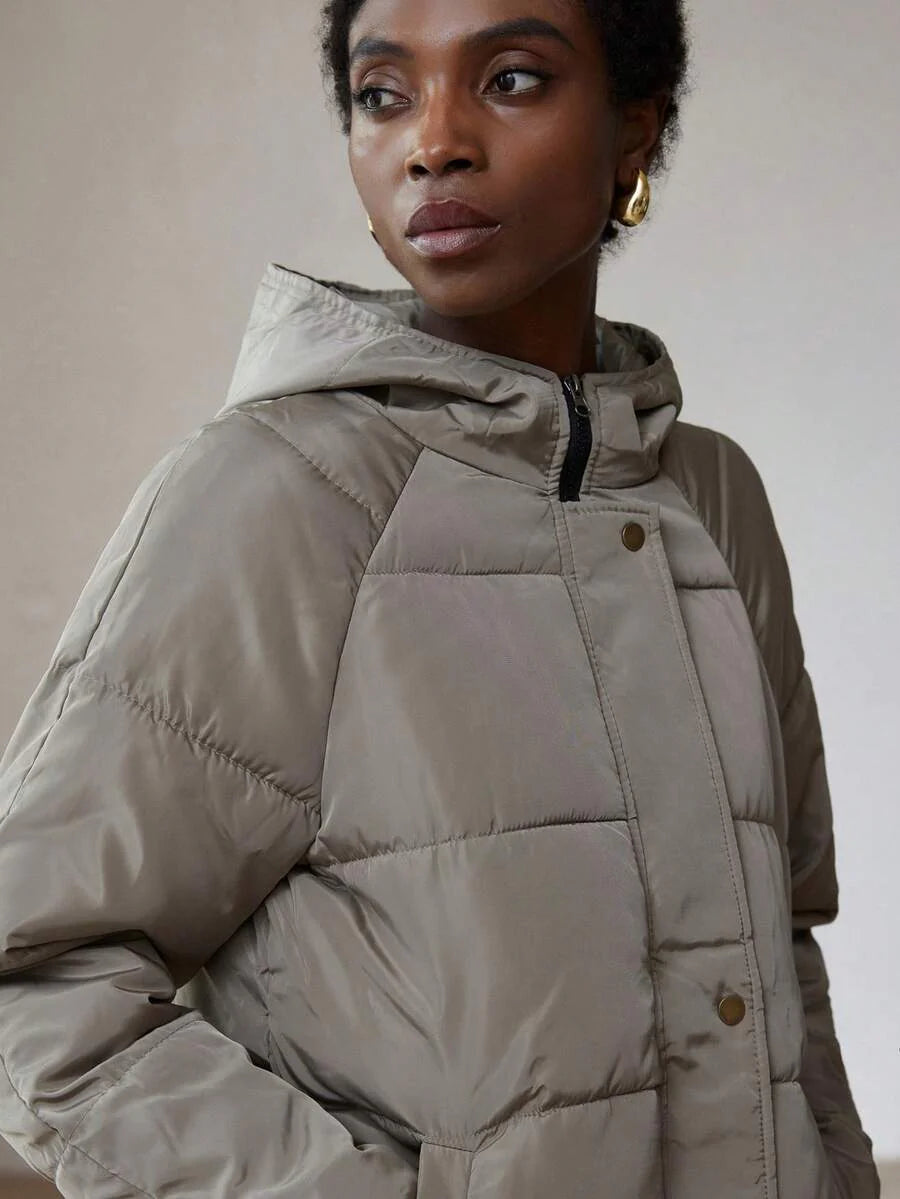 Aveloria Modichic Winter Casual Solid Color HoodedPadded Insulated Polyfill Synthetic Insulation Winter Coat Winter Jacket Outwear