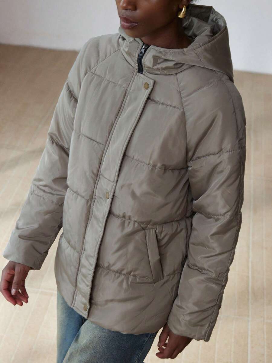 Aveloria Modichic Winter Casual Solid Color HoodedPadded Insulated Polyfill Synthetic Insulation Winter Coat Winter Jacket Outwear