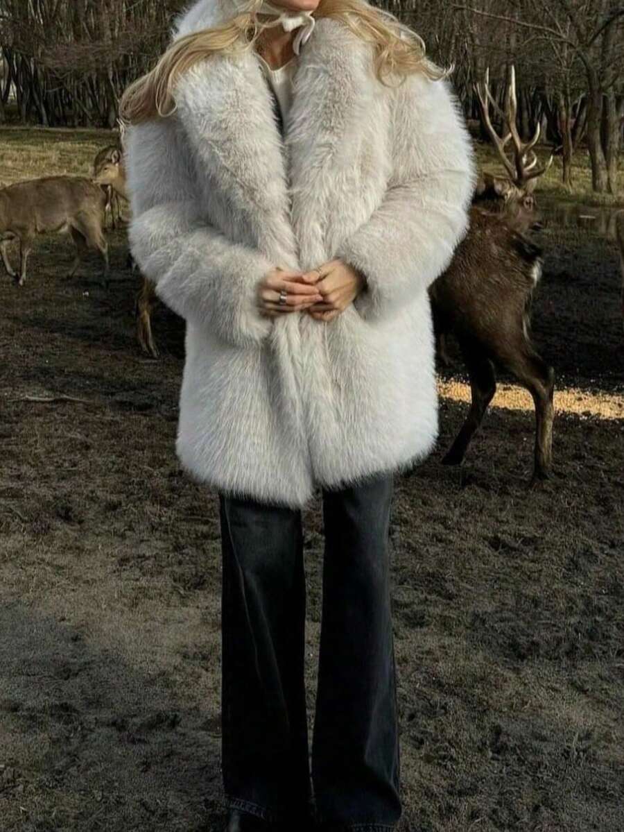 DEEKA Women's Winter New European & American Faux Fur Warm Oversized Plus Size Coat