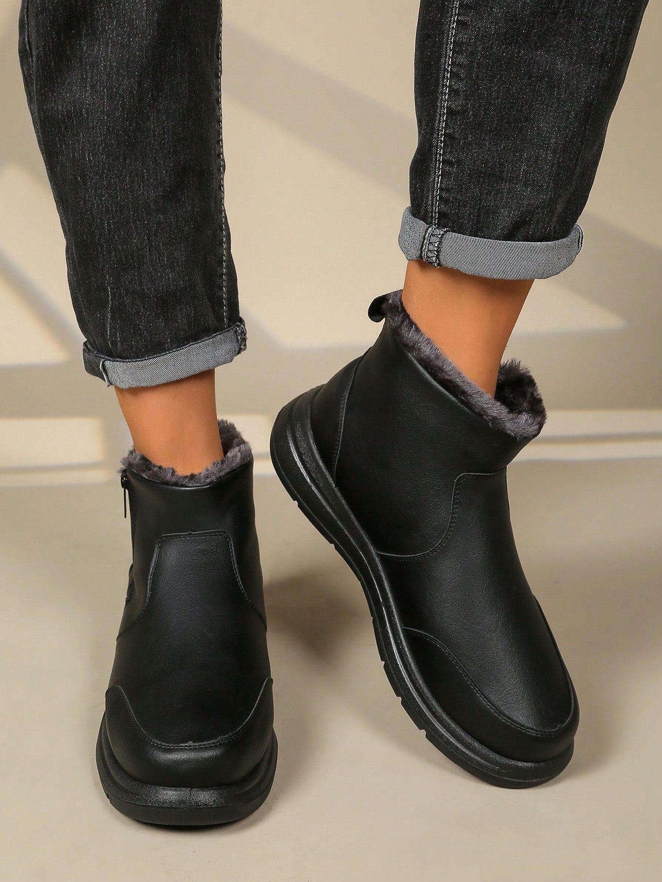 Men's Warm Snow Boots, Black High-Top Casual Leather Boots, Anti-Slip Thick Sole Insulated Short Boots, Autumn/Winter