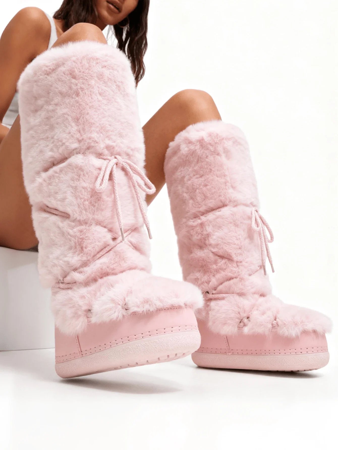 Women's Faux Fur Knee High Boots Fuzzy Fluffy Furry Snow Boots Round Toe With Lace-Up Design Cute Warm Suitable For Christmas Halloween And Winter