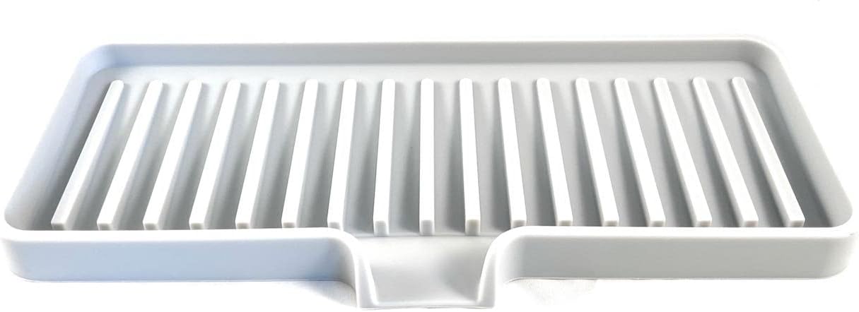 Happitasa Silicone Soap Dish Tray and Sponge Holder with Drain Chute | Bathroom and Kitchen Sink Organizer Caddy (Light Grey, 9"x3.5", 5.6 Ounces)