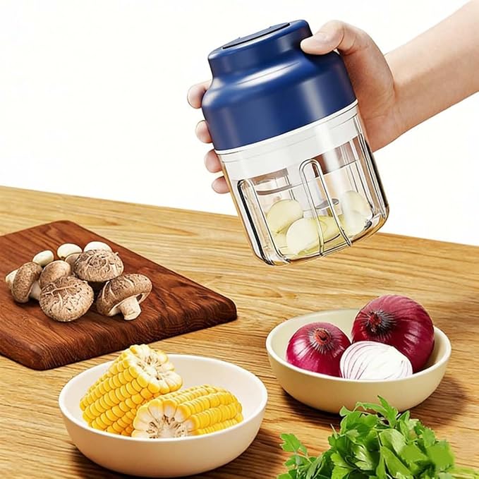 Household Electric Garlic Crusher, Electric Garlic Chopper, Mini Portable Veggie Chopper with 4/6 Stainless Steel Blades, Wireless Rechargeable Food Cutter for Garlic, Onion, Chili (2PCS-A,250ML)