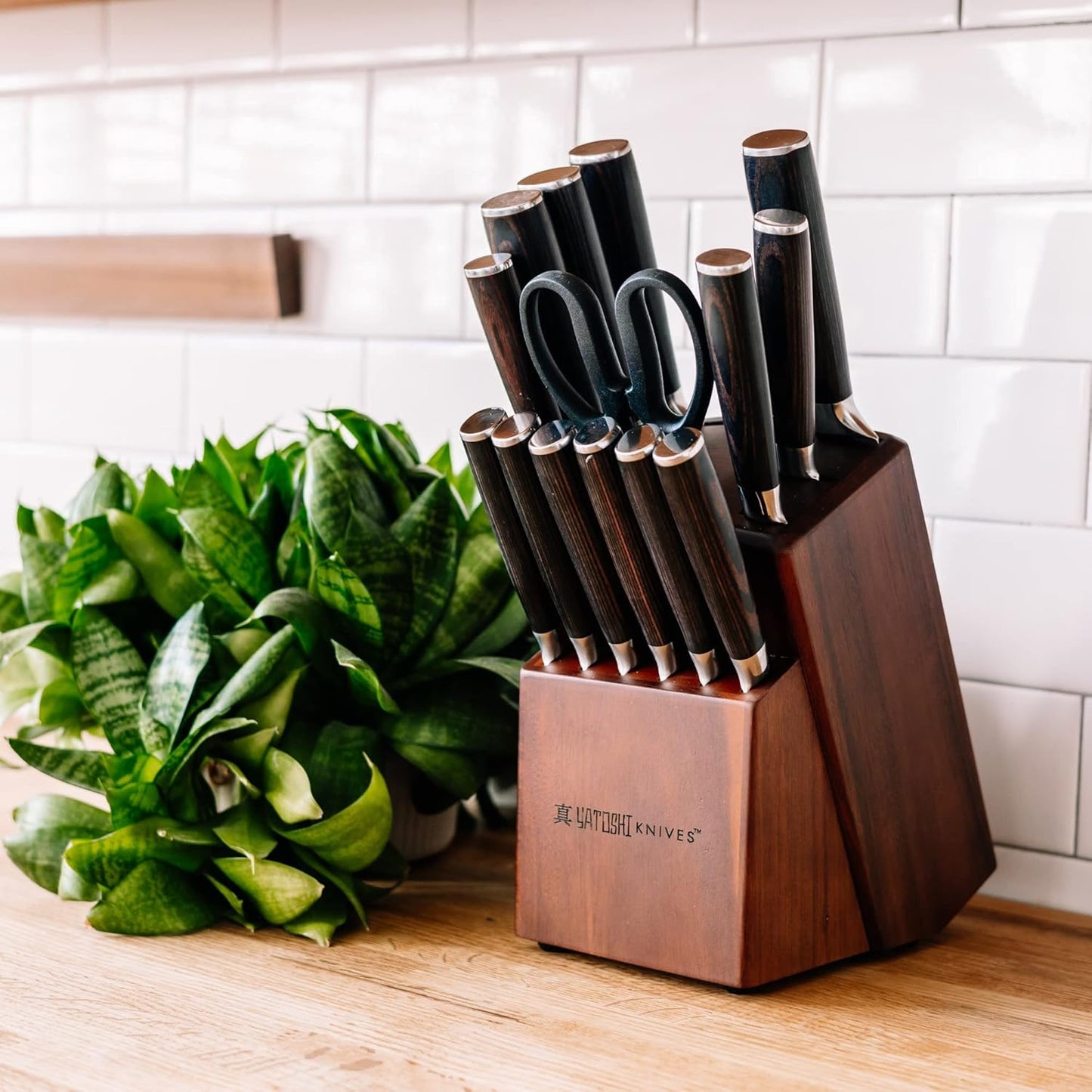 Yatoshi Professional Kitchen Knife Set, 15 Pieces, High Carbon Stainless Steel, Ergonomic Handle
