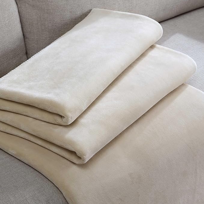 Calvin Klein - Twin Blanket, Super Soft Plush Bedding, Luxury Bed Blanket, Oeko-Tex Certified (Modern Reversible Solid Beige, Twin)