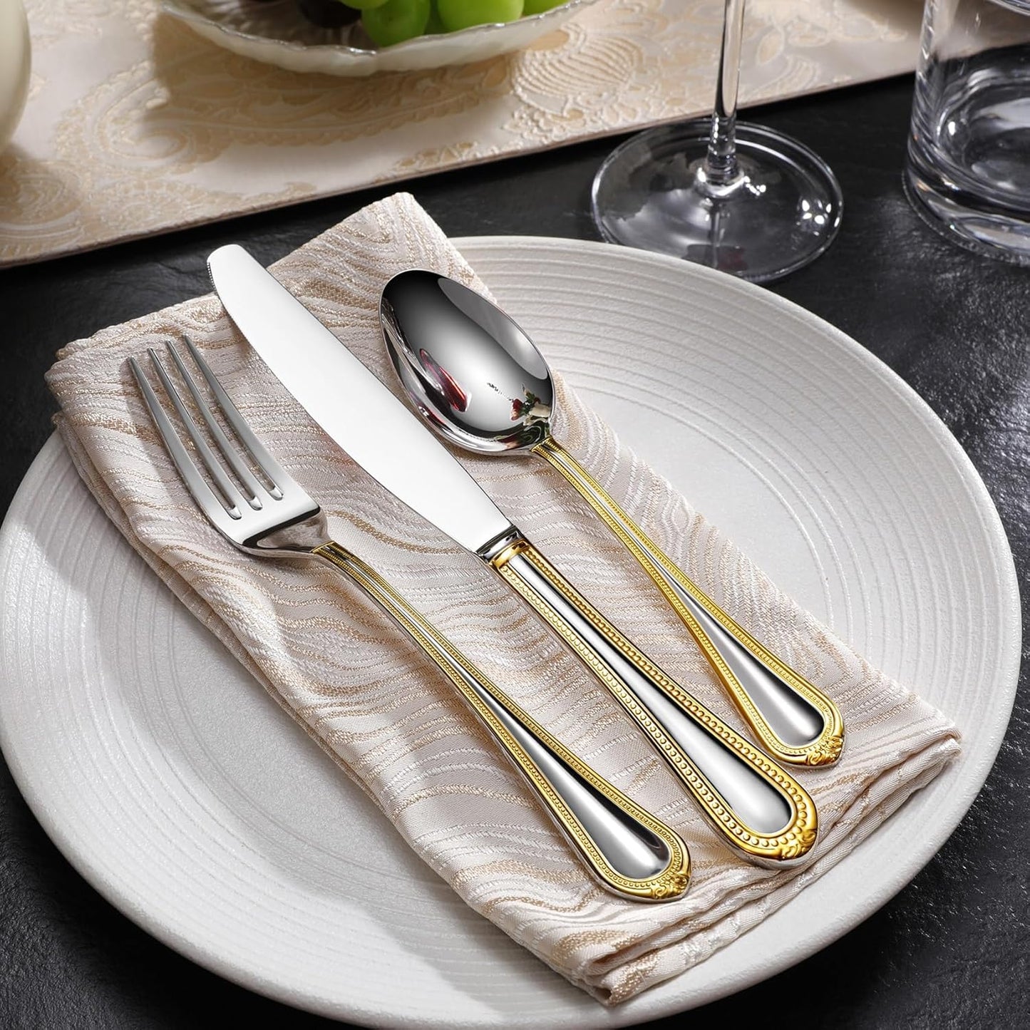 KEAWELL Pearl Edge Premium 20-Piece Refined Bead Silverware Set, 18/10 Stainless Steel, Service for 4, Fine Flatware Set, Dishwasher Safe (20, Gold Accent)
