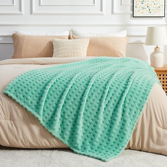 NEWCOSPLAY Super Soft Queen Blanket Aqua Premium Silky Flannel Fleece 3D Waffle Checkered Lightweight Bed Blanket All Season Use (Aqua, Queen(90"x90"))
