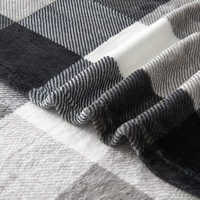 SOCHOW Buffalo Plaid Flannel Fleece Throw Blanket 50 x 60 Inches, Soft Lightweight Cozy All Season Black/White Checkered Blanket for Bed, Couch, Car