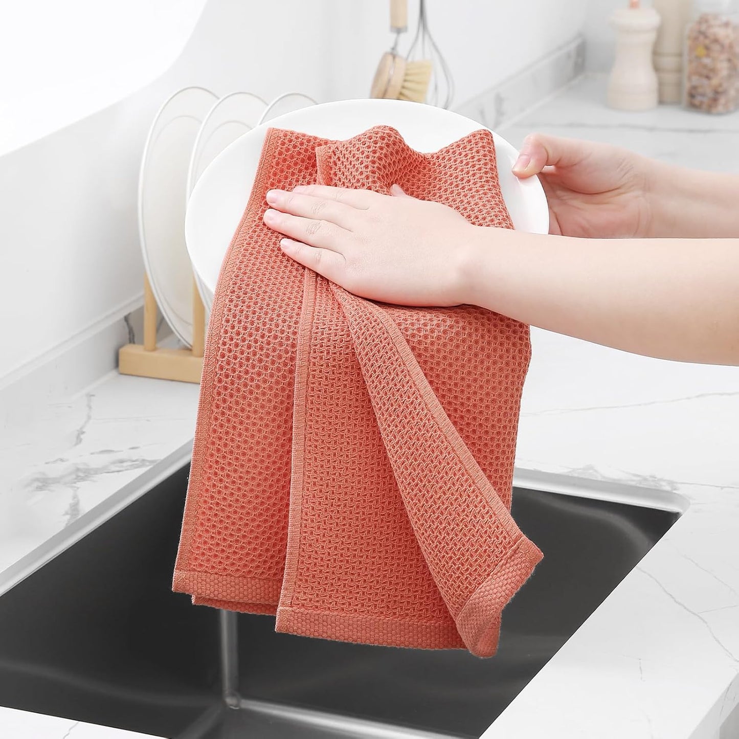 Homaxy 100% Cotton Waffle Weave Kitchen Dish Towels, Ultra Soft Absorbent Quick Drying Cleaning Towel, 13 x 28 Inches, 4-Pack, Coral