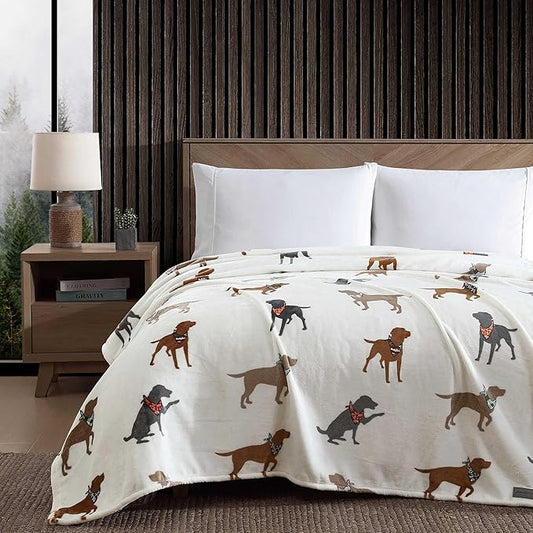 Eddie Bauer - Full/Queen Blanket, Ultra Plush Bedding, Lightweight Home Decor for All Seasons (Dogs with Scarves White, Full/Queen)